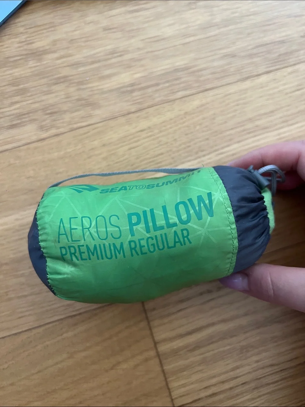 Aeros Premium Regular Pillow - Green